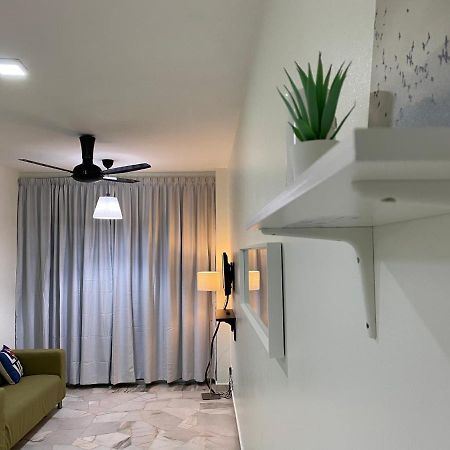 2 Bedroom Port Dickson Seaview Bagian luar foto