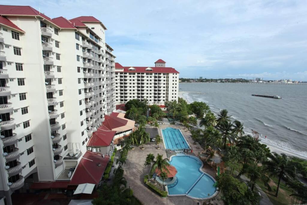 2 Bedroom Port Dickson Seaview Bagian luar foto